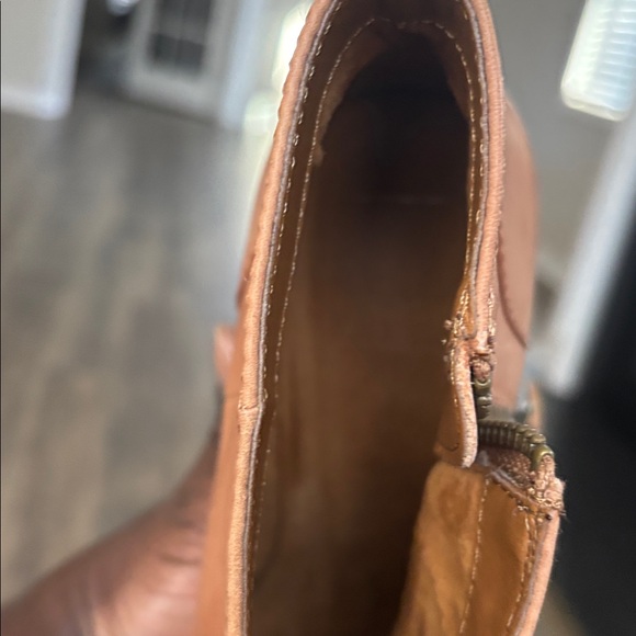 Leather Gap booties in excellent condition - Picture 12 of 12